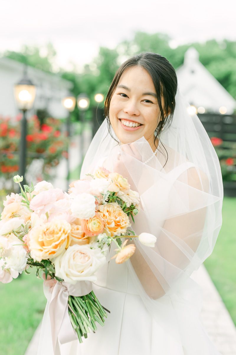 bride at wedding in Plantersville