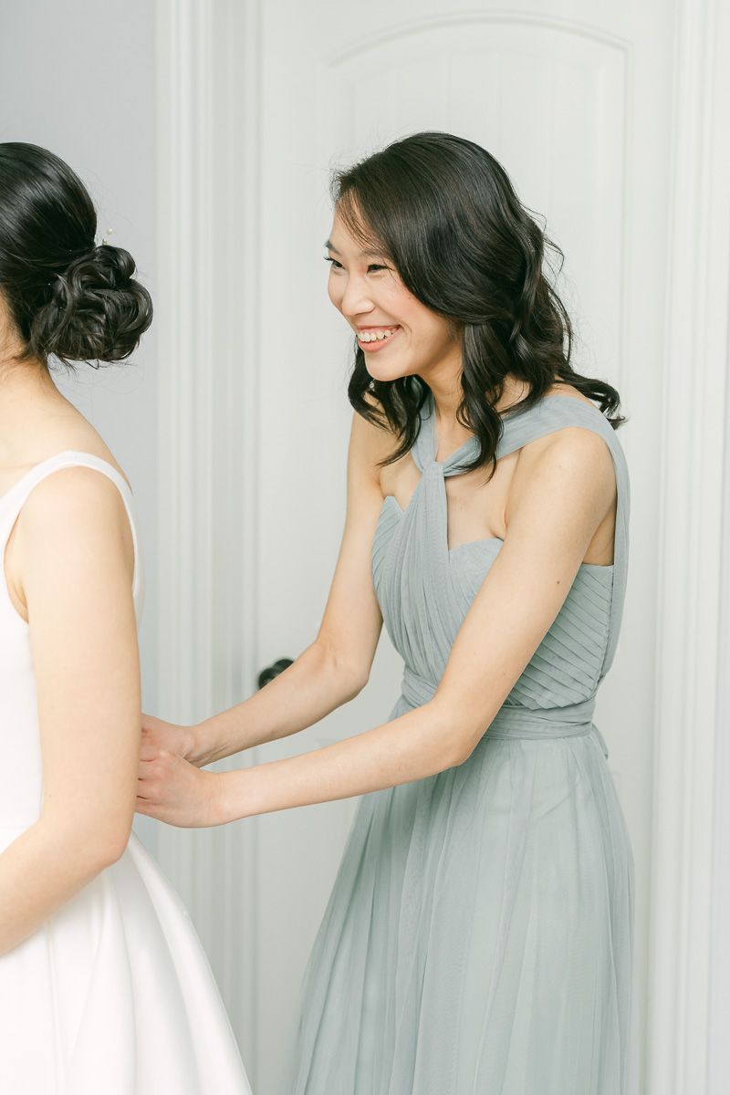 bride getting ready at Venue 311