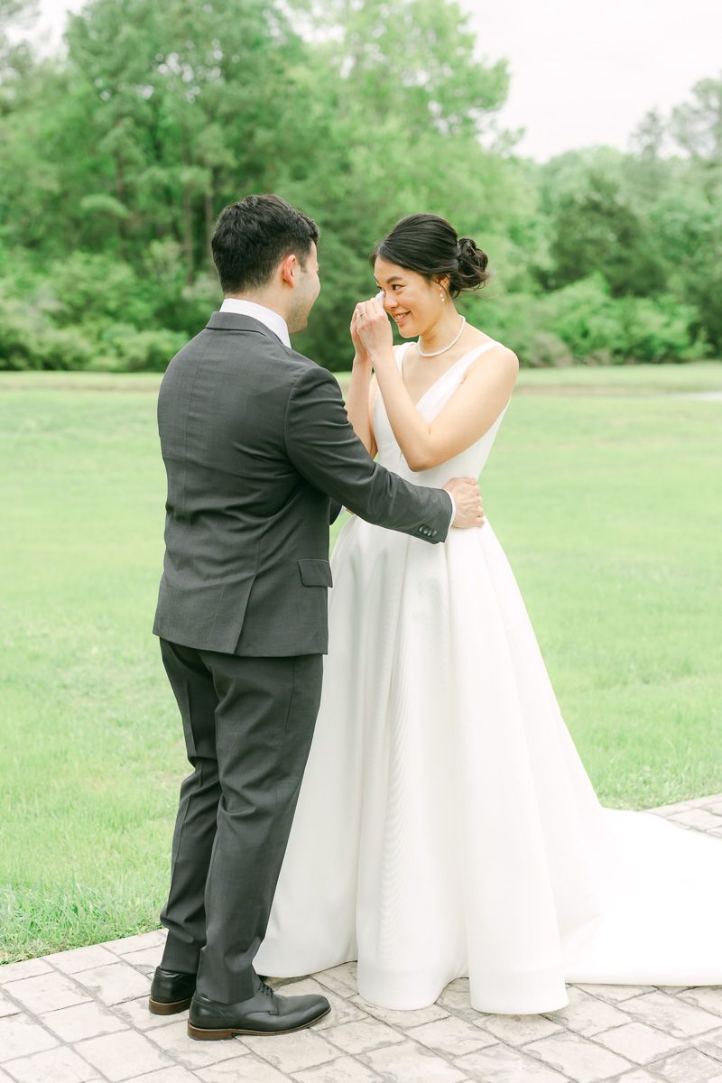 first look at wedding in Plantersville, Tx