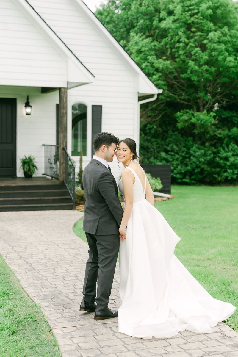 couple at their wedding in Plantersville, Tx