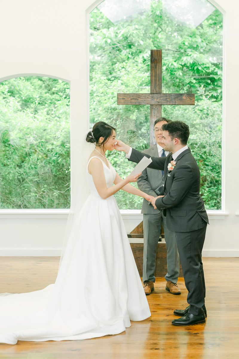 wedding ceremony in Plantersville, Texas 