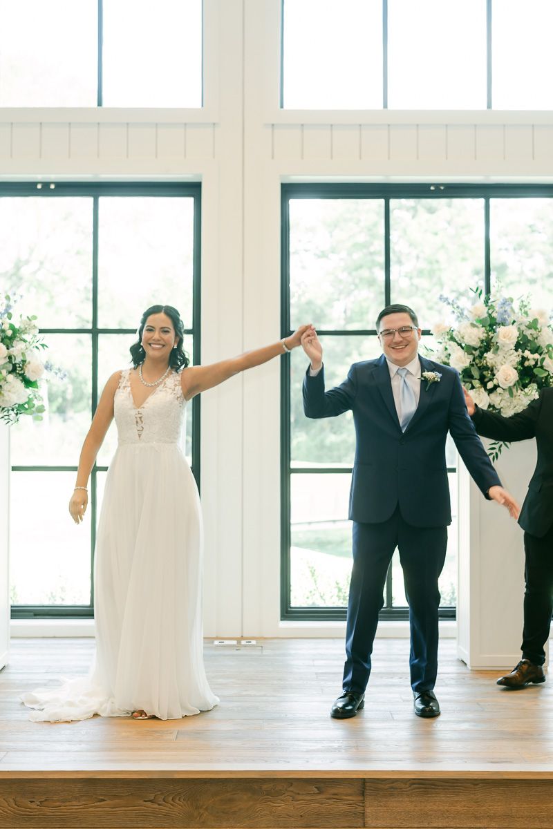 The Blue Magnolia wedding ceremony