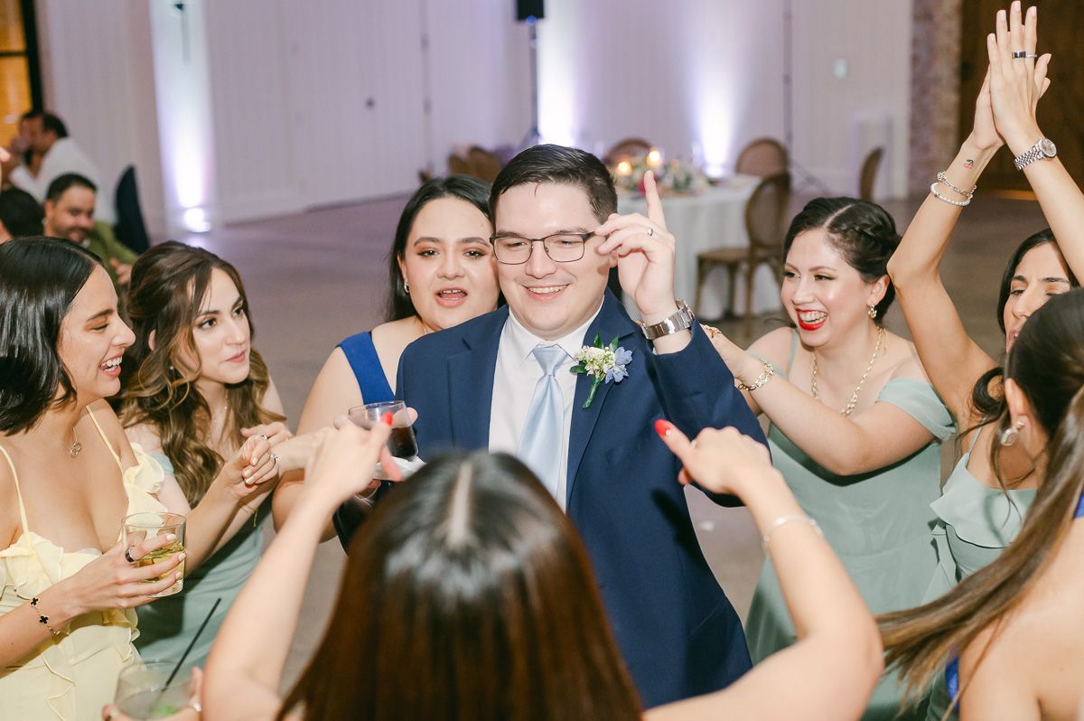 dancing at Magnolia, Tx wedding reception