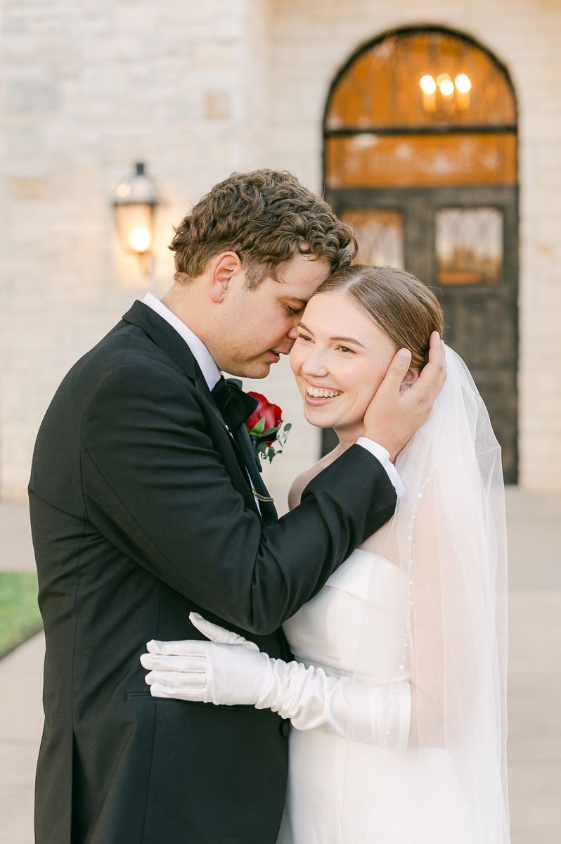 bride and groom at black tie wedding at Briscoe Manor