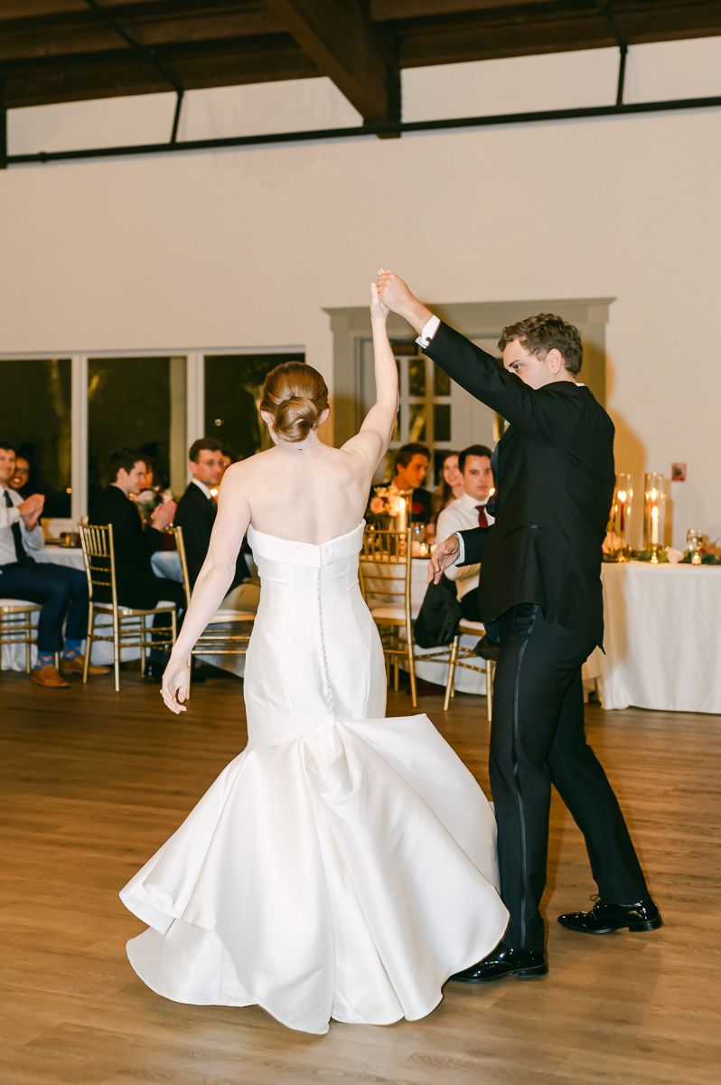 first dance at black tie wedding at Briscoe Manor