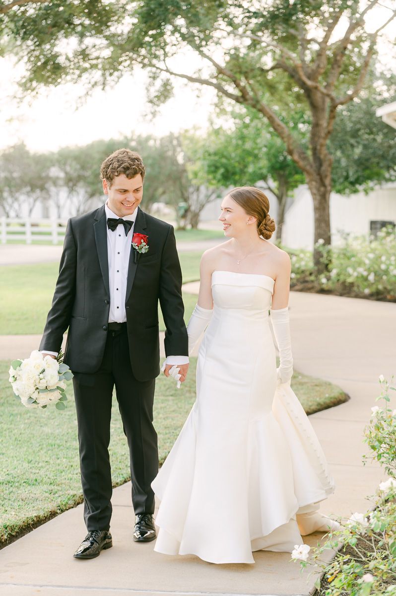 couple at their black tie wedding at Briscoe Manor
