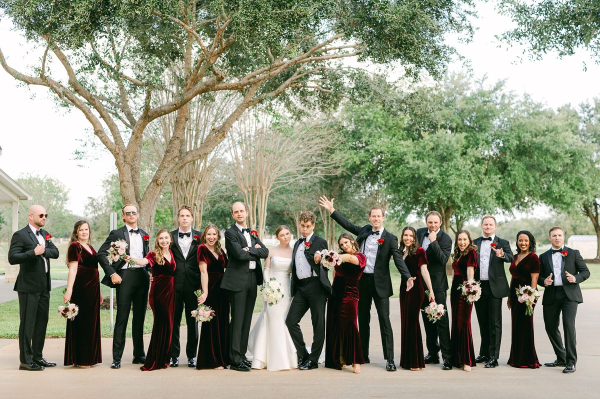 wedding party at wedding in Richmond, Tx