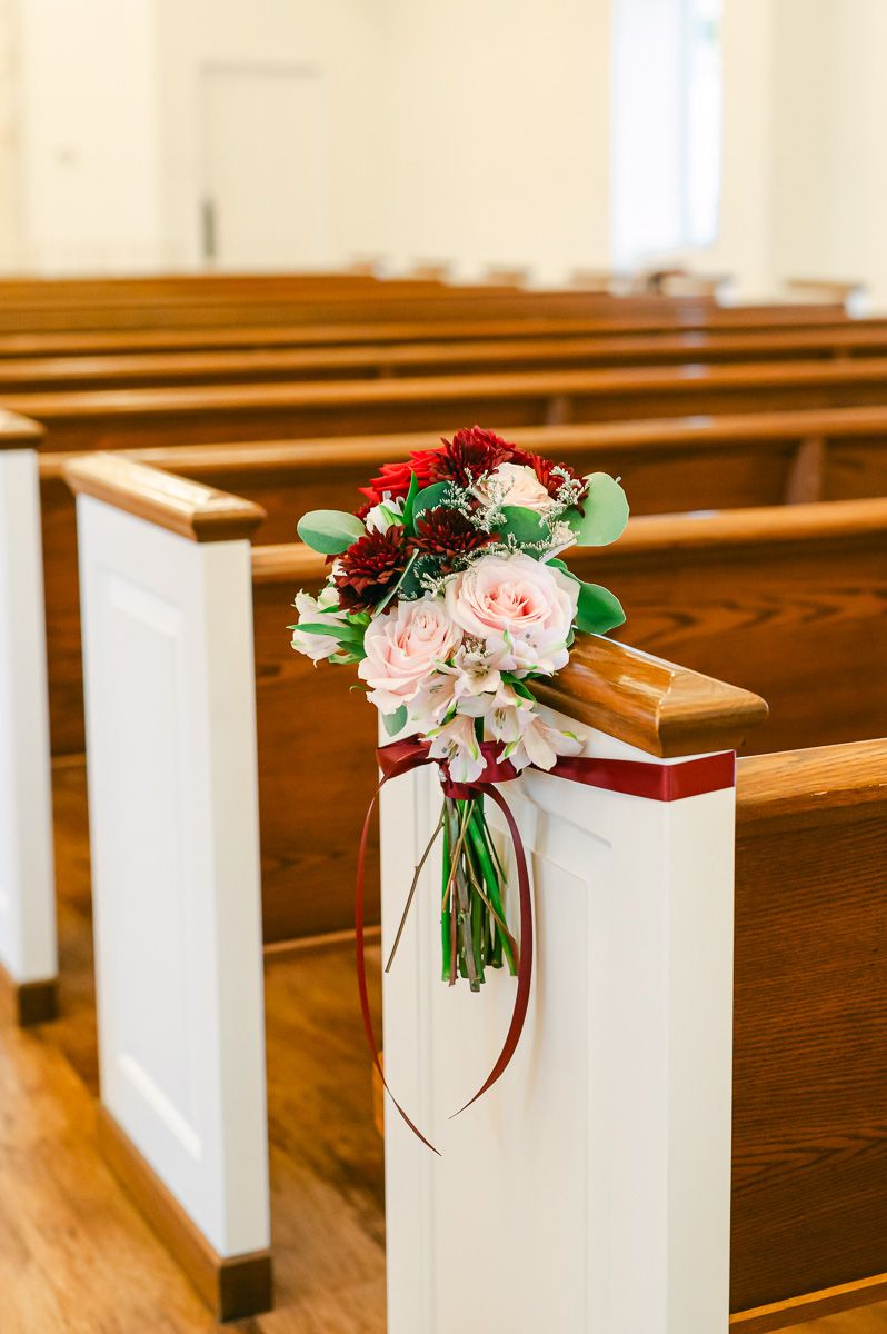 floral details for indoor chapel wedding