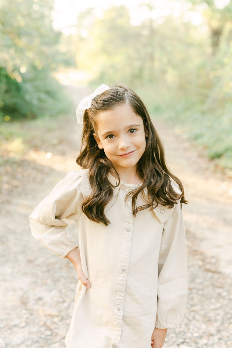children posing for Houston family photographer