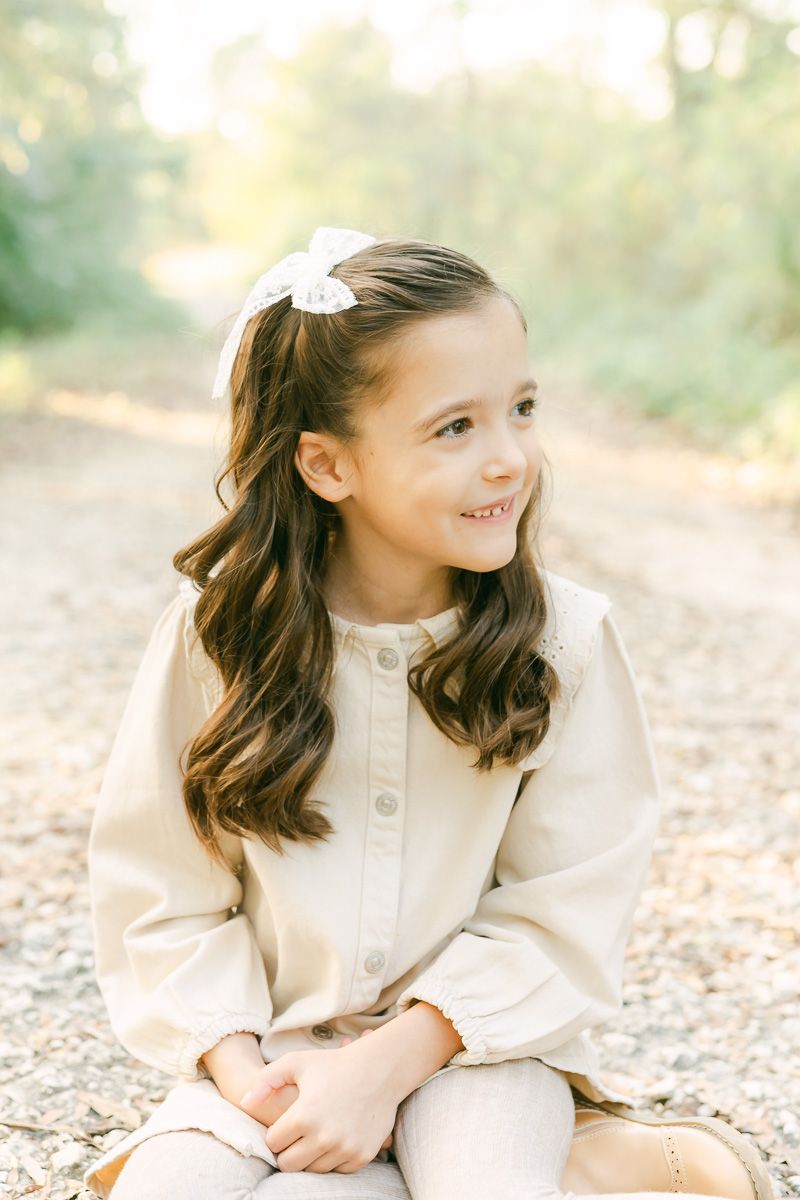 children posing for Houston family photographer