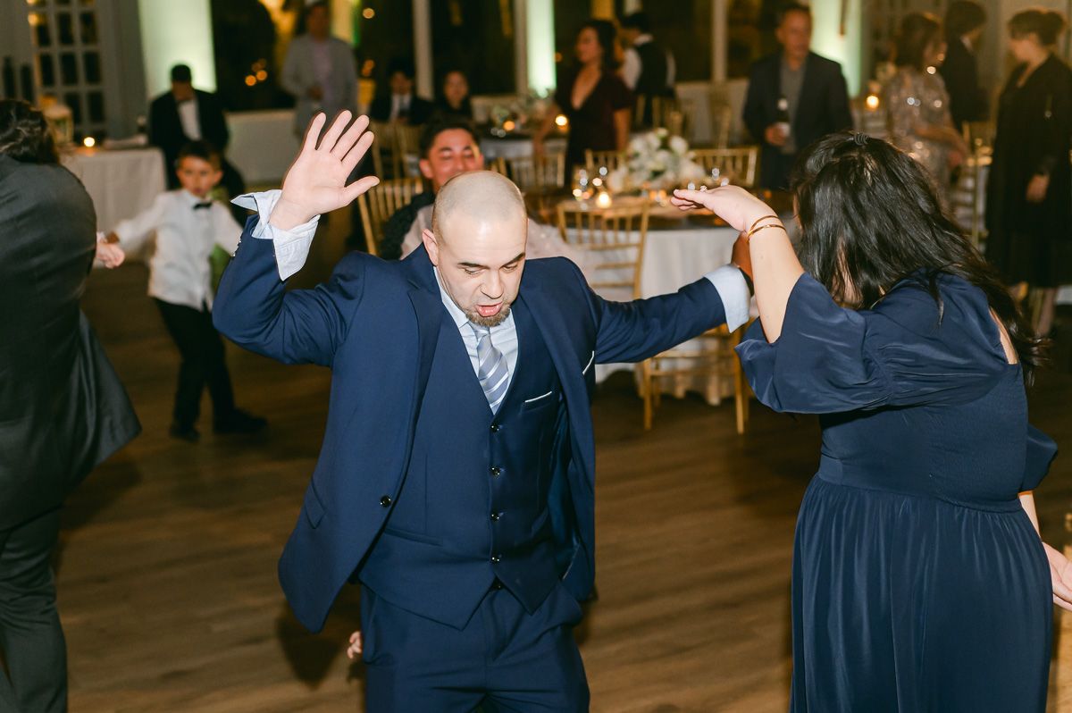 wedding reception dancing