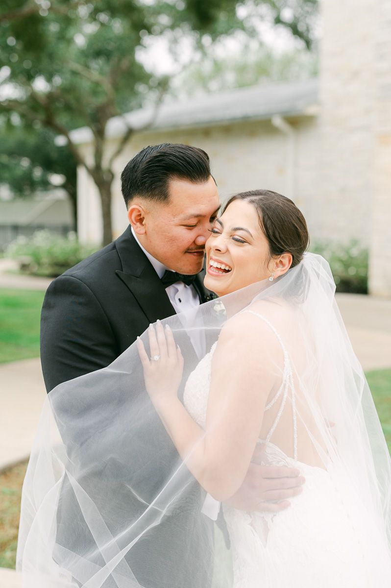 bride and groom at their fall wedding at Briscoe Manor