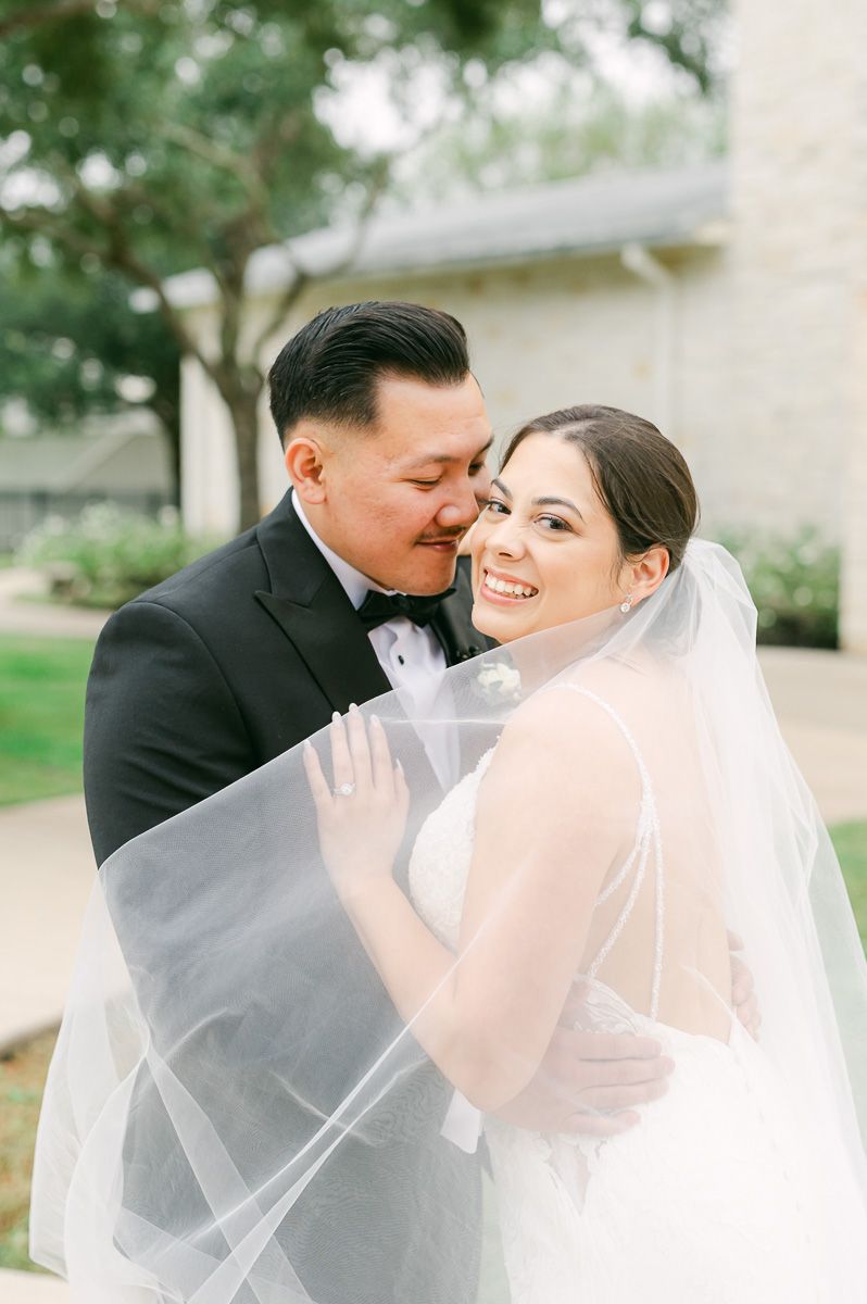 bride and groom at their fall wedding at Briscoe Manor