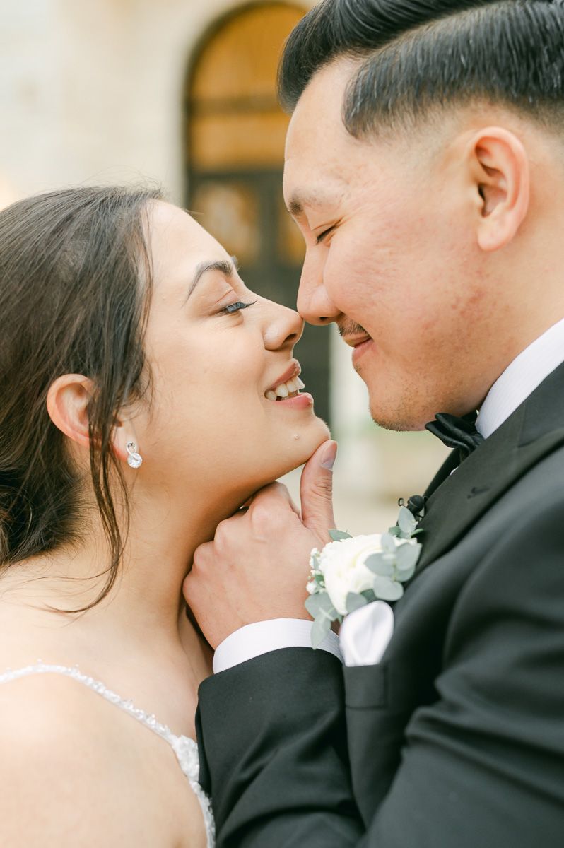 bride and groom at their fall wedding at Briscoe Manor