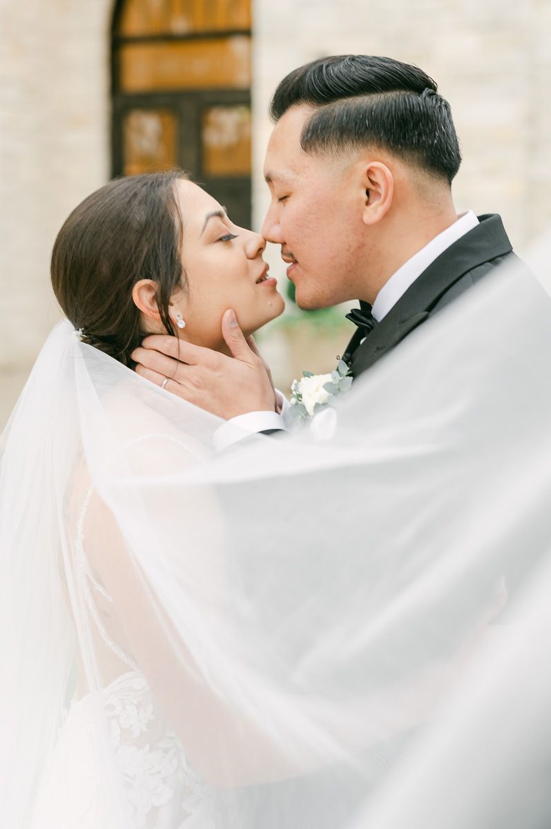 bride and groom at their fall wedding at Briscoe Manor