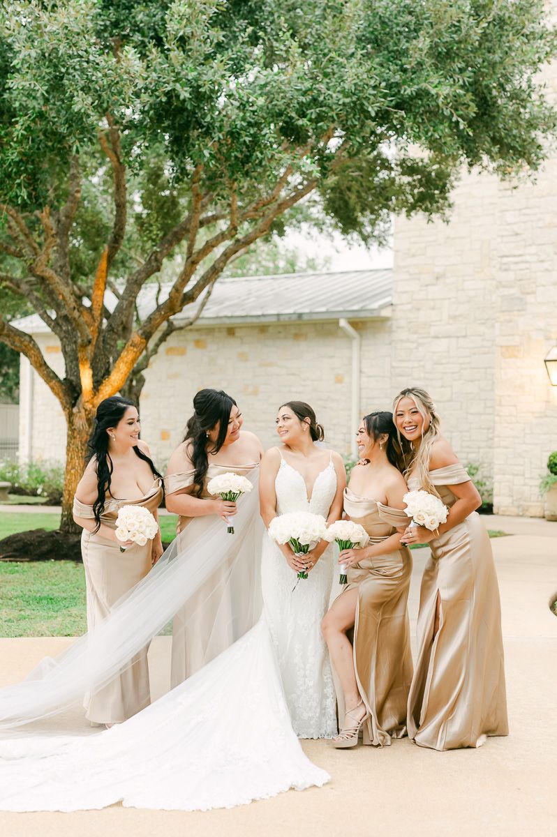 bridesmaids at Briscoe Manor