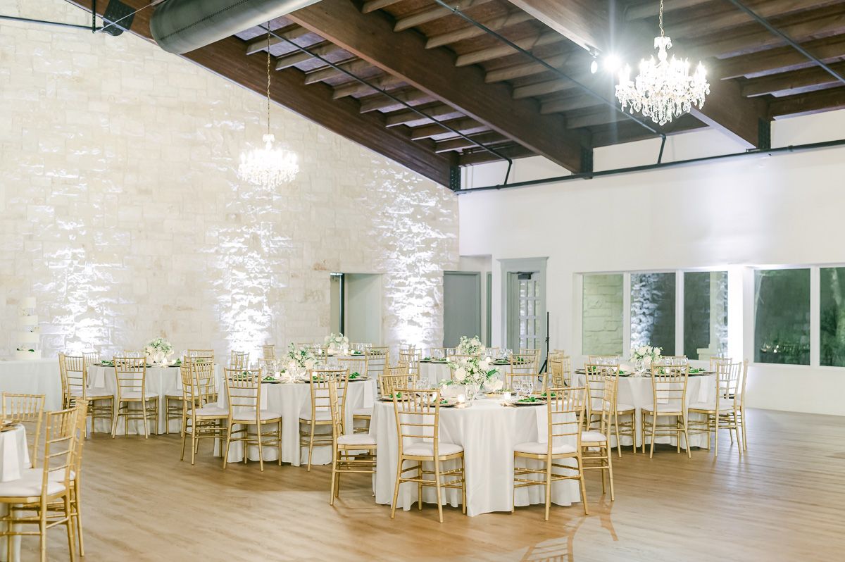 all white reception details at Briscoe Manor