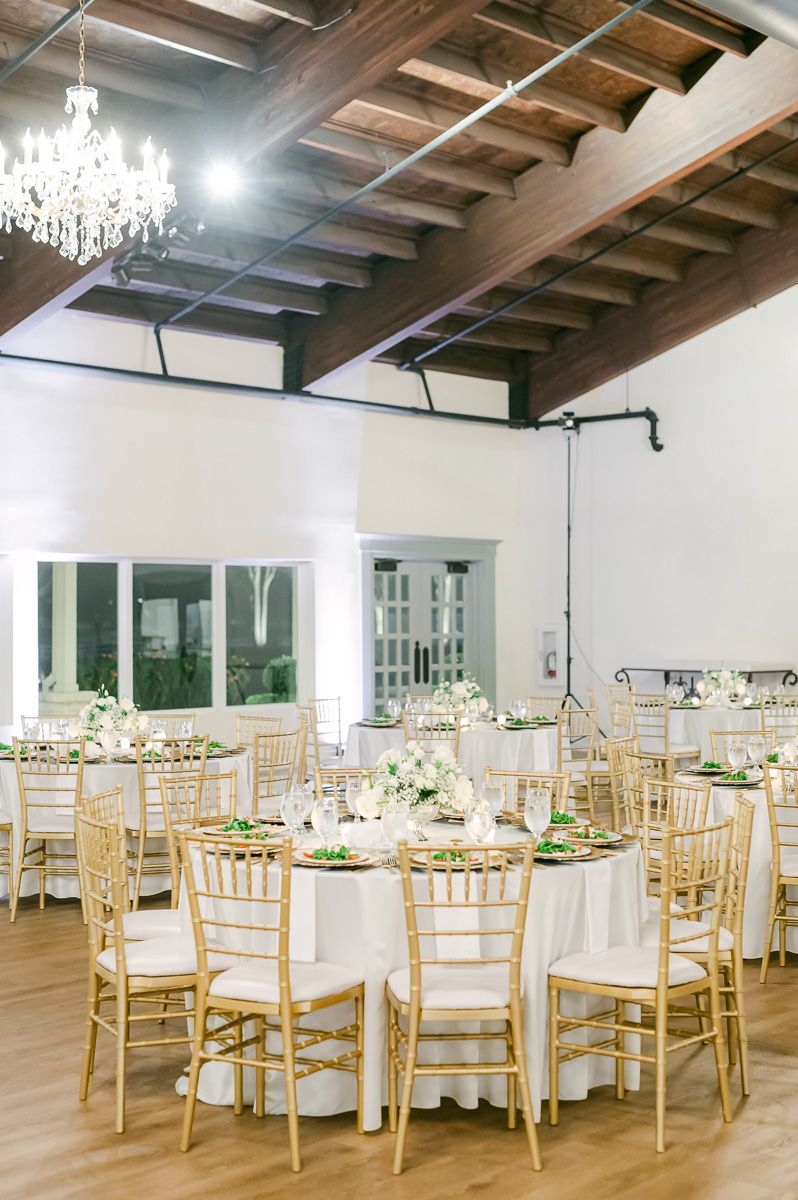 all white reception details at Briscoe Manor